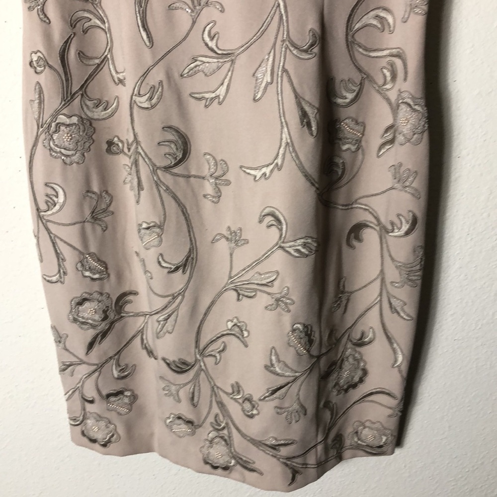 Carmen Marc Valvo Beige Beaded/ Embroidered Sheath Dress-Sz 14 NWT - Picture 3 of 10